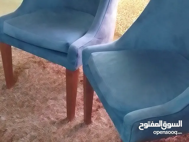كراسي عدد 2 شبه جديد
