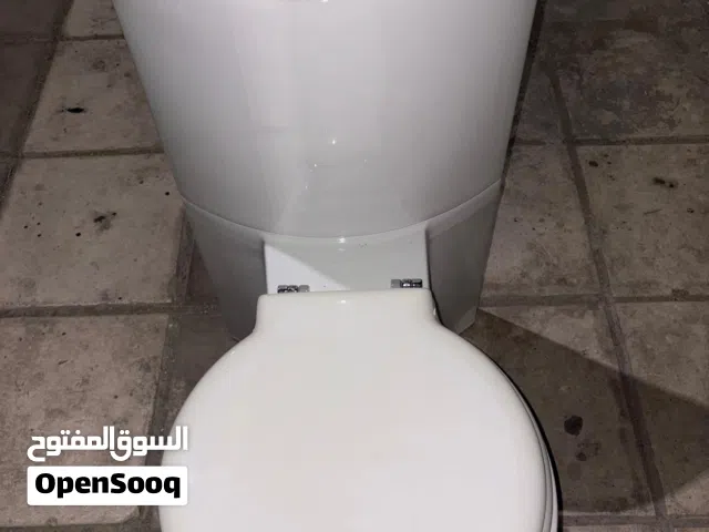 متوفر مراحيض