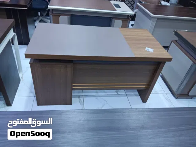 أثاث مكتبي جديد وحصري