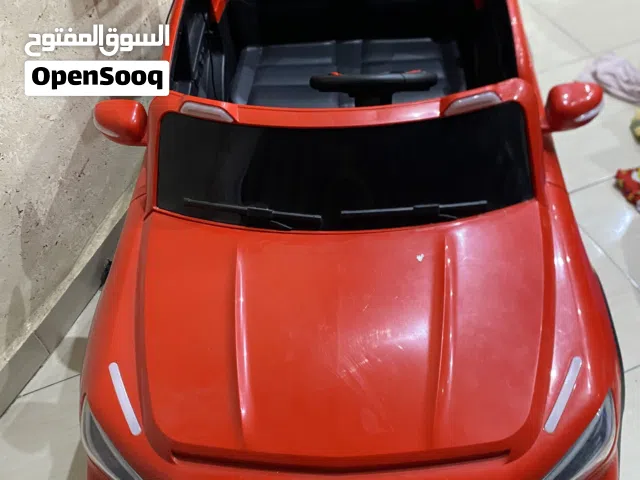 سياره أطفال كهربائيه للبيع