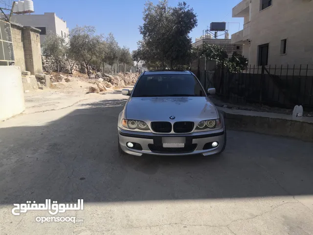 2005 BMW 320