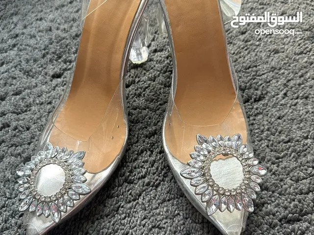 Other With Heels in Hawally