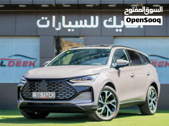2025 بي واي دي تانج