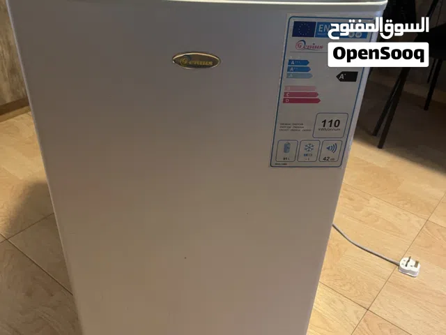 ثلاجة mini fridge