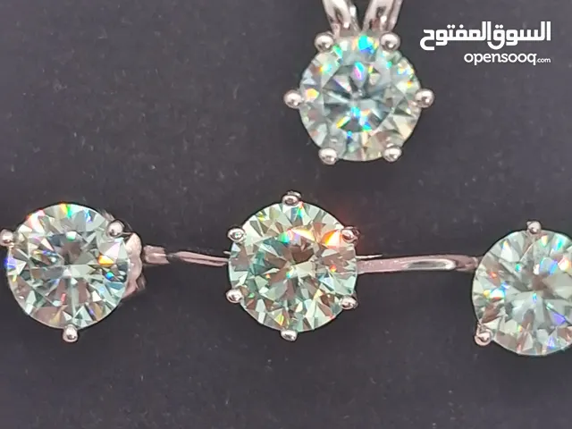 طقم الماس مويسانايت مع الشهائد Diamond moissanites set with certificates