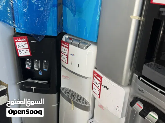 كولرات ماء جديده بدون كرتونه بسعر جدا مغري والكميه جدا محدوده فقط 50 دينار