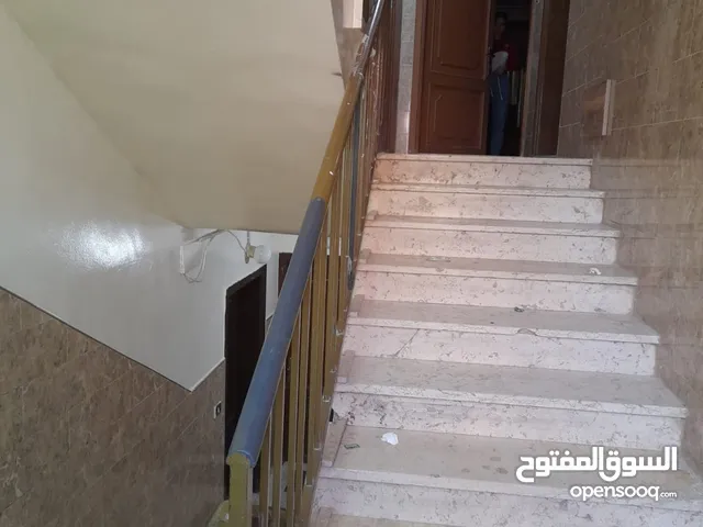 134 m2 3 Bedrooms Apartments for Sale in Amman Jabal Al Zohor