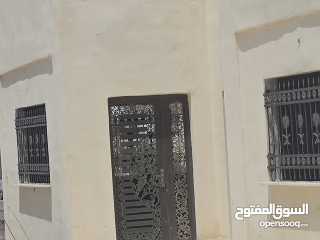 150 m2 3 Bedrooms Townhouse for Sale in Amman Rujm ash Shami