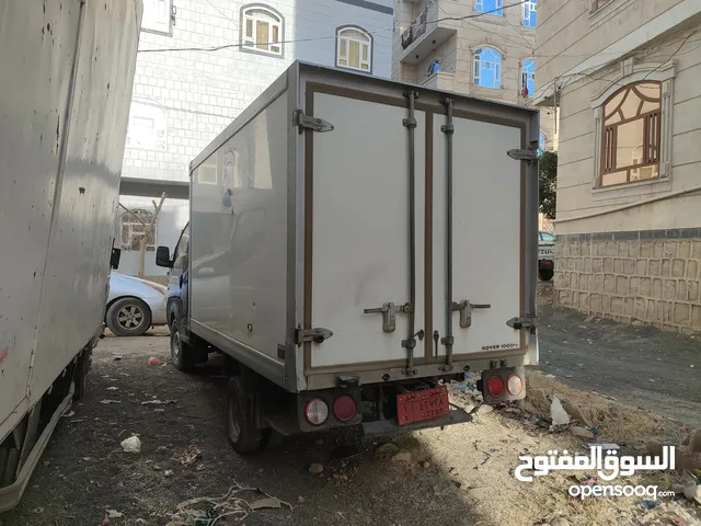 ديانا هيونداي بورتر موديل 2006 للبيع مع ثلاجة كوري وكالة مع المكيف