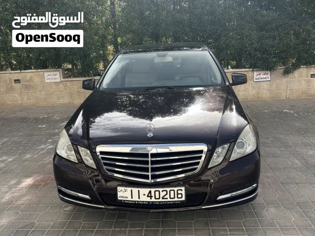 2012 مرسيدس بنز الفئة-E E 200