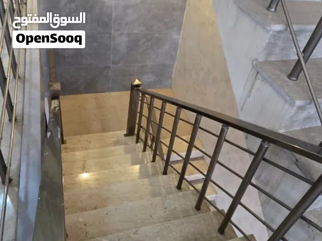100 m2 2 Bedrooms Apartments for Rent in Basra Hakemeia
