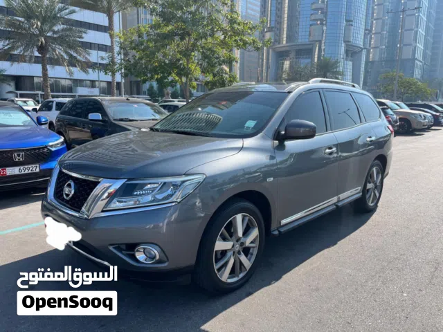 2016 نيسان باثفايندر SV
