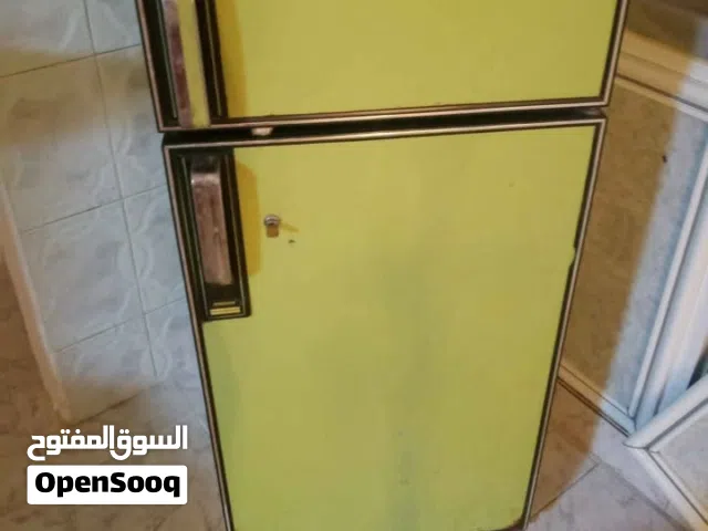 ثلاجه للبيع المستعجل