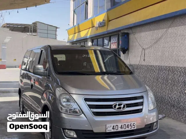 2013 Hyundai H1 Standard