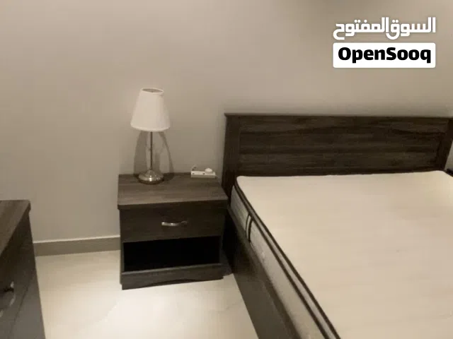 للبيع شقق اثاث و اجهزة كالجديد استعمال شهر نضييييف