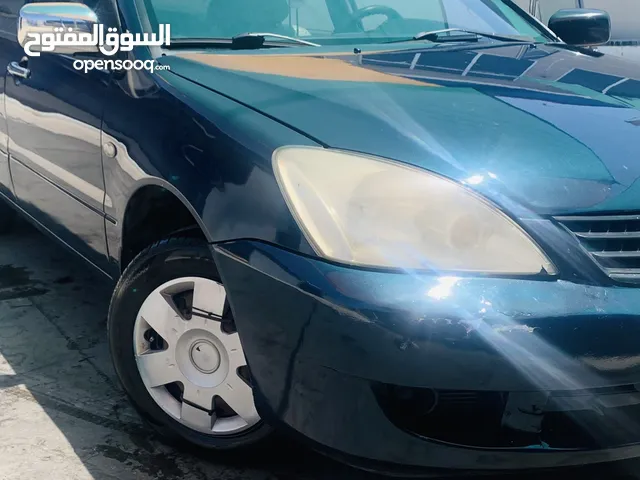 متسوبيشي لانسر 2011 للبيع
