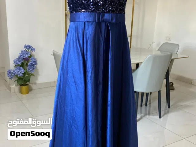 بيع الفساتينً