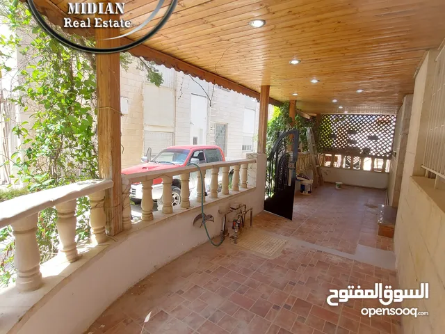 300 m2 3 Bedrooms Villa for Rent in Amman Khalda
