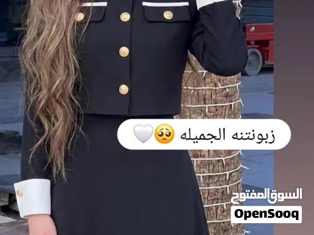 طقم اسود  ستره و تنوره