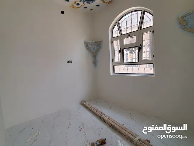 120 m2 4 Bedrooms Townhouse for Sale in Sana'a Other