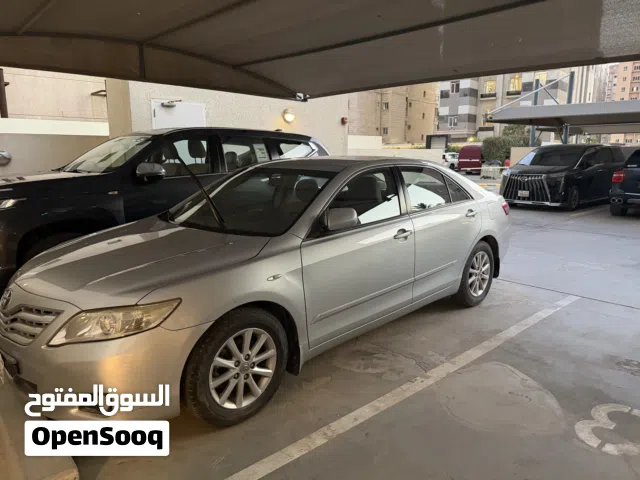 TOYOYA CAMRY 2011 AUTOMATIC 4 DOOR. VERY LOW MILEAGE GOOD CONDITION SPARING USED  FOR IMMEDIATE SAKE