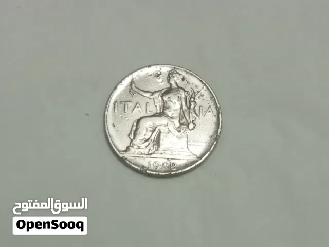 عملات معدنية مختلفة لخمس دول أجنبية للبيع