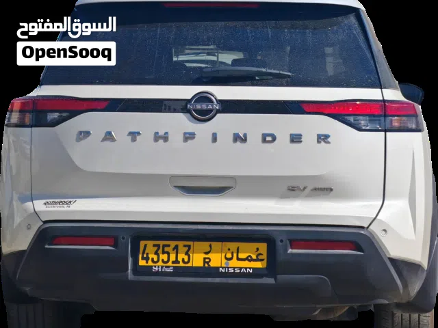 Used Nissan Pathfinder in Al Batinah