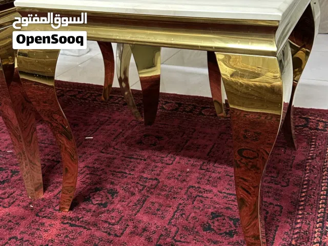 طاولات رخام