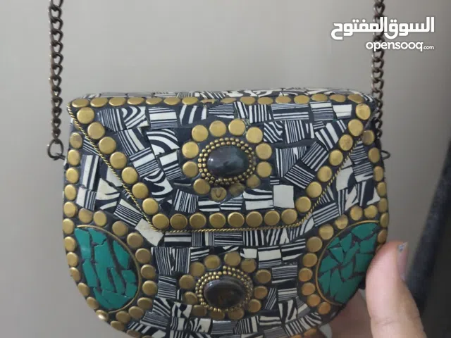 قطعه تستحق الاقتناء