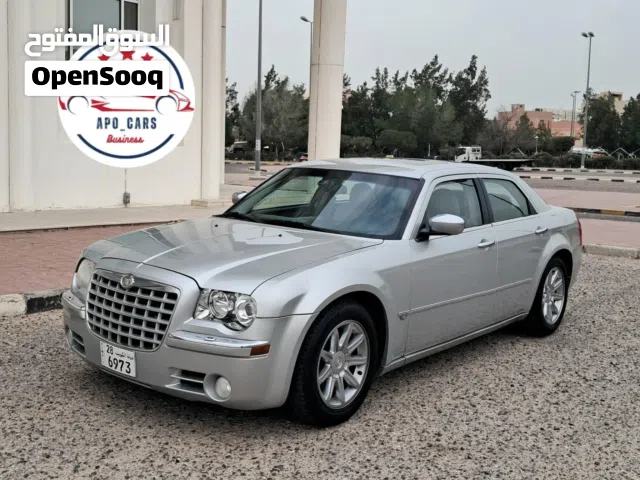 Used Chrysler 300 in Hawally