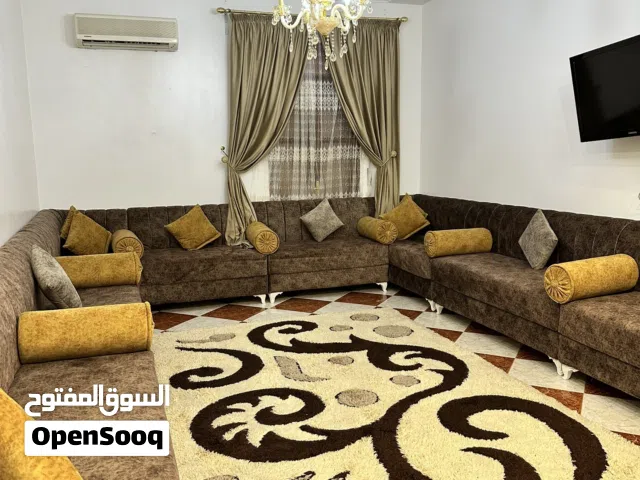 صالون للبيع (4*5)