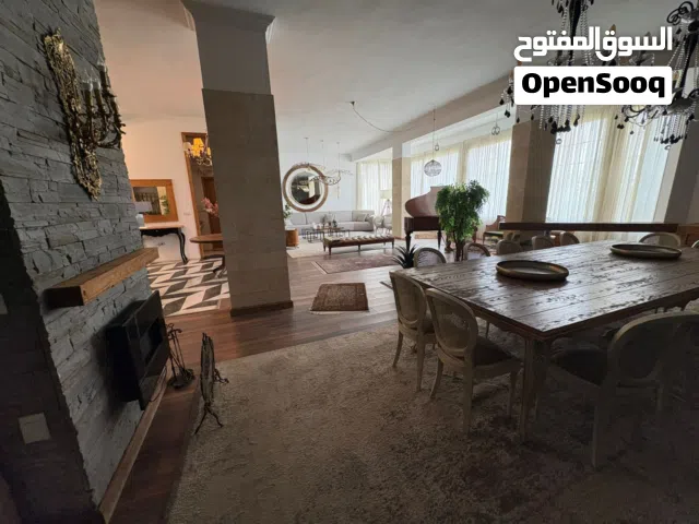 فيلا مستقلة للبيع متشطبة بالكامل في الشيخ زايد القديمة