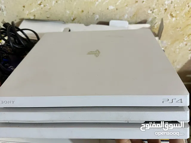 بلي 4 pro لون ابيض مع قرص GTA 5 هدية السعر بي مجال للشراي يدلل الي عنده ايباد ابل يريد يراوس عادي