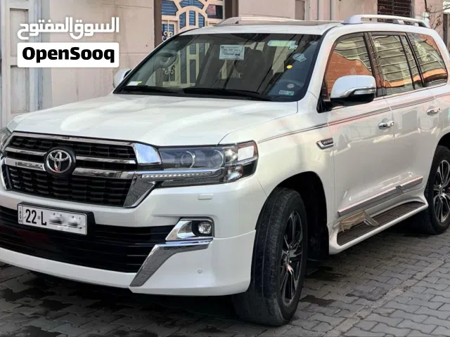 تويوتا لاندكروز GXR V8 2021