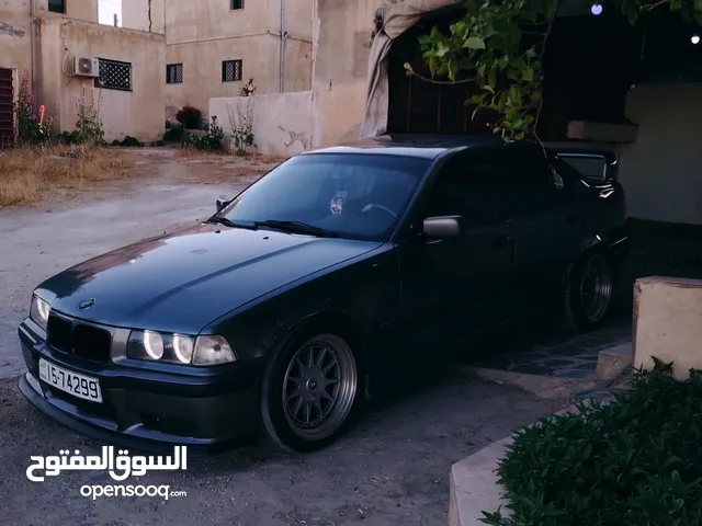 BMW E36 1992 وطواط