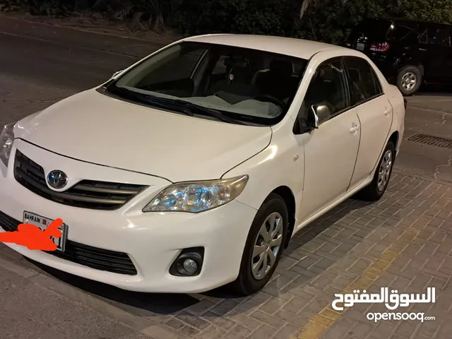 Toyota Corolla Year-2013 Engine-1.8 Passing &insurance 10 October2024,,A/C  & gear 100 working