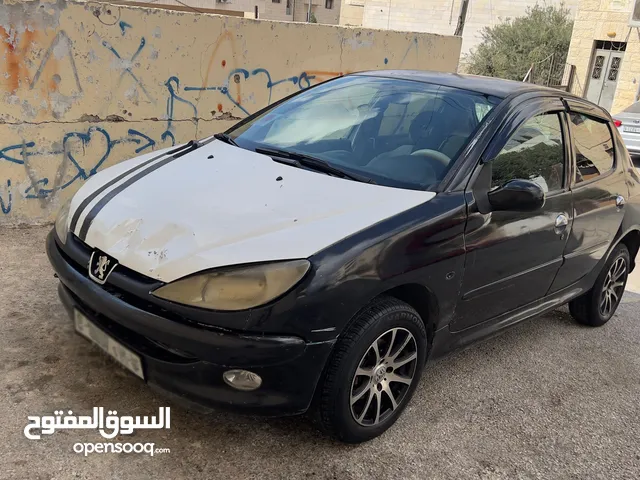 بيجو 206 2005 بحالة جيدة للبيع