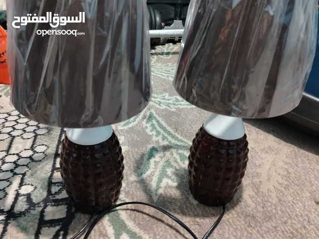 تيبل لامب عدد2 للبيع كماهوابصور.بدون المبات الزرقاء زرقاء الجديده البتراوي بقرب من فندق الجوابره