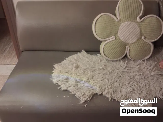 سجلونات عددها 6 مستعمله للبيع استعمال بسيط