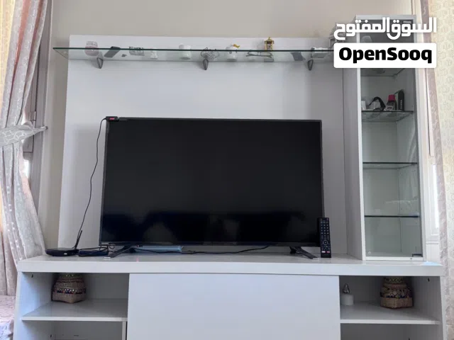 Toshiba 50 inch smart tv great condition