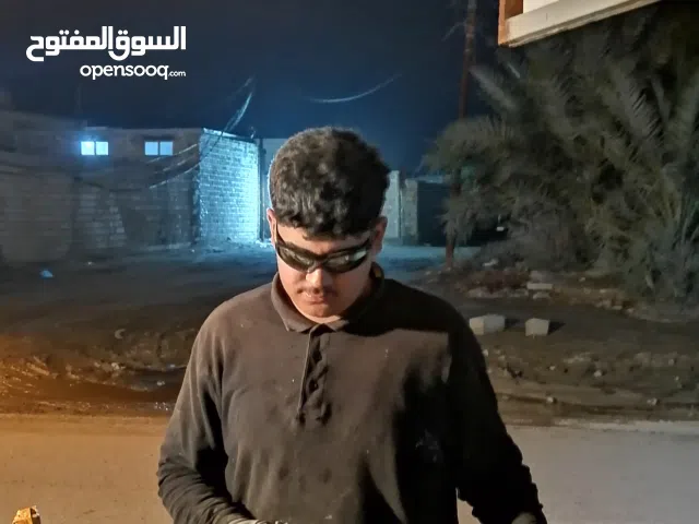 حداد متنقل داخل النجف الاشرف فقط لعمل سقائف الكيسبان والأبواب المنازل الكبيره