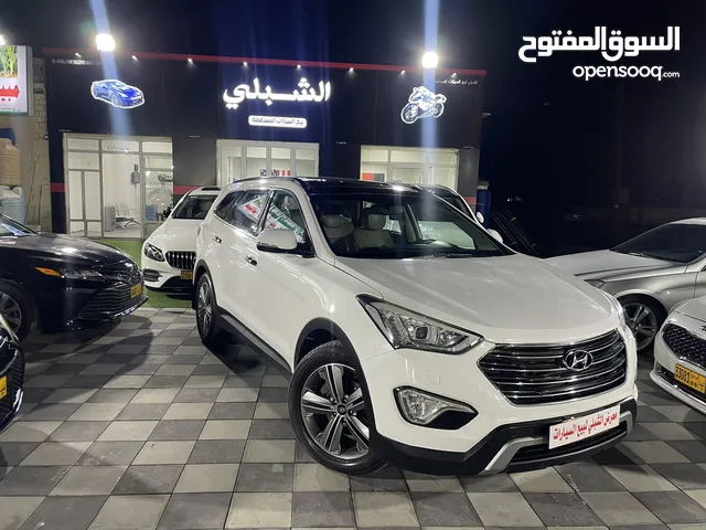 Hyundai Santa Fe 2015 in Al Batinah