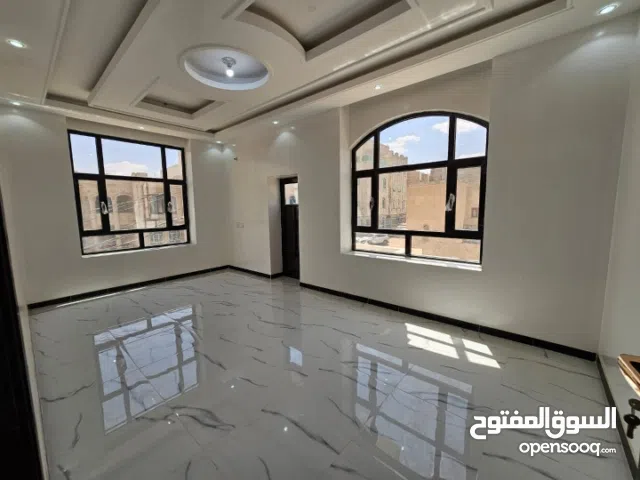 للايجار شقة كبيره جديده في المثلث الذهبي بيت بوس التفاصيل في اسفل الاعلان خانة الوصف