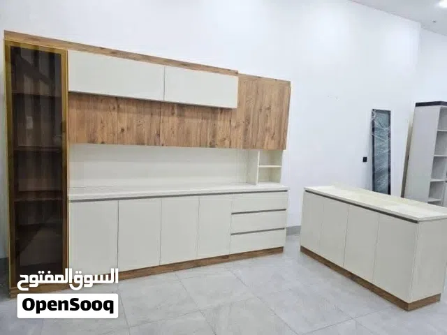 كاونترات خشب داخل وخارج شرط.. خشب درجة أولى مقاوم الحراره ول رطوبه.. كاونترك ويانه غير