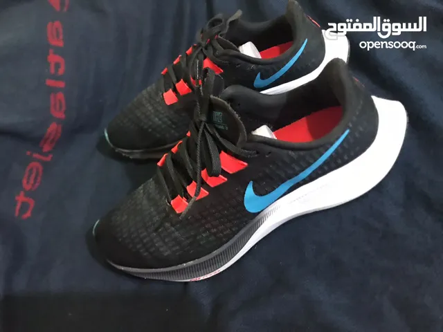 44 Casual Shoes in Baghdad