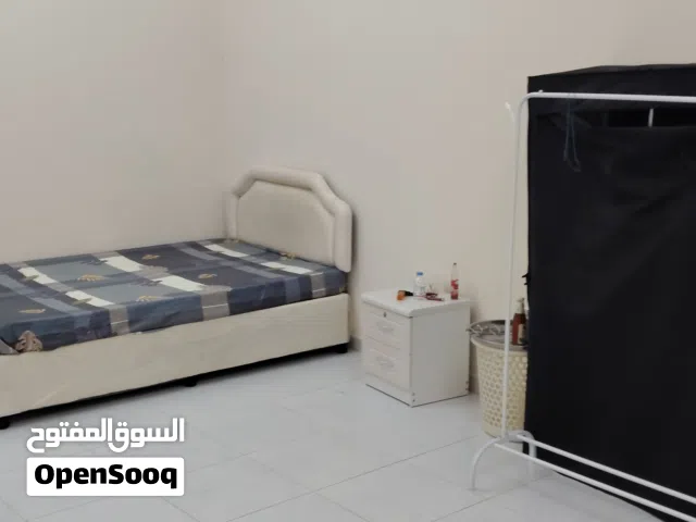 Sharing Room Available-looking for Room mate