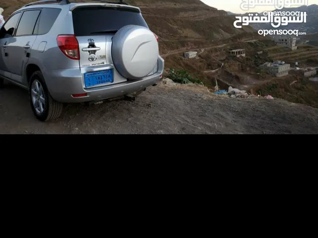 Used Toyota RAV 4 in Sana'a