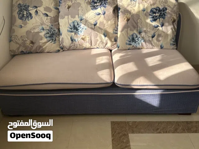 أثاث مستعمل