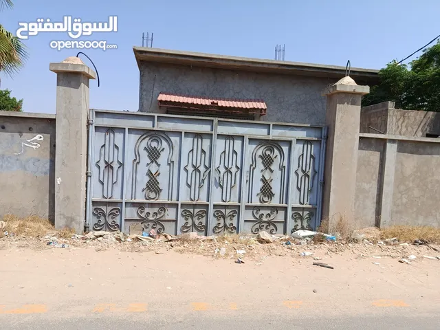 مخزن للايجار الشهري سواء ورشة او تخزيين عادي مع اختلاف السعر لكليهما مع مقدم