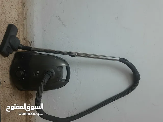مكنسة كهربائية CONTI مستعمل بحالة جيدة
